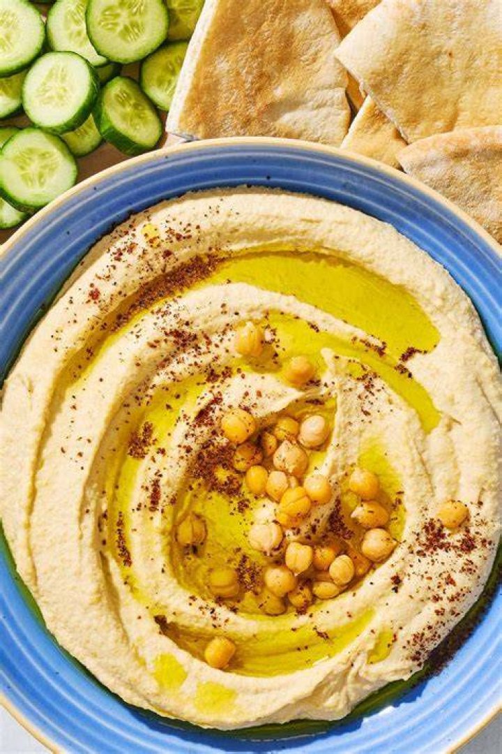 Are there any nuts in hummus?