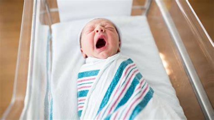 Can a person remember being born?