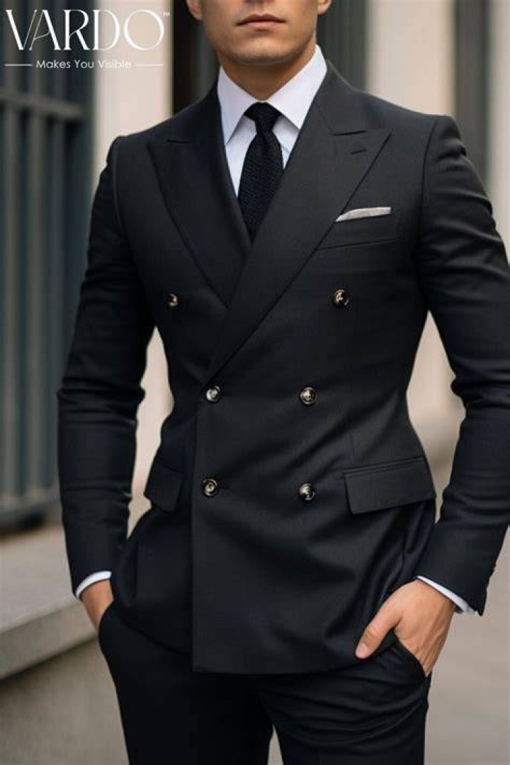 Can you wear a vest with a double-breasted suit?