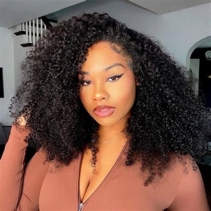 Do human hair wigs have DNA?