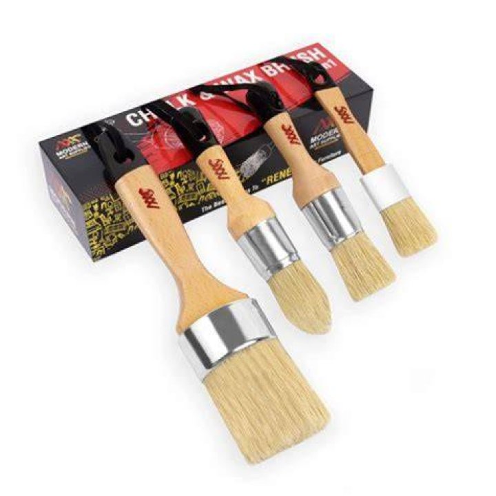 Do I need a special brush for chalk paint?